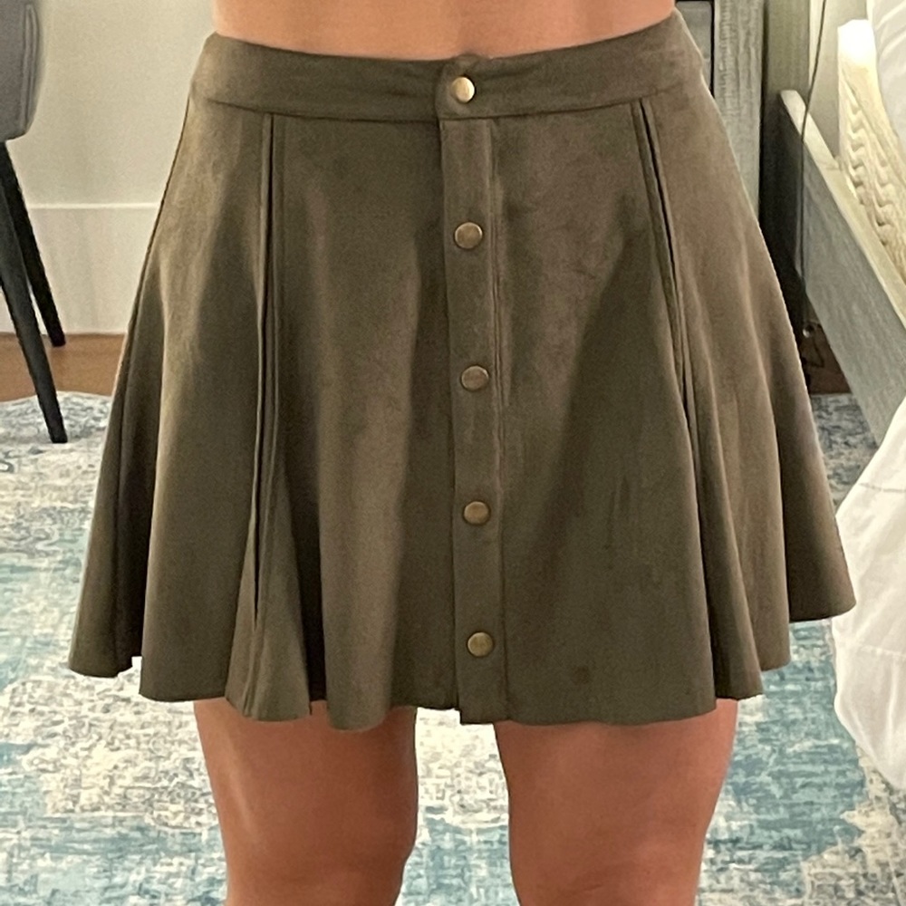 Super soft suede olive green a-line buttonup skirt